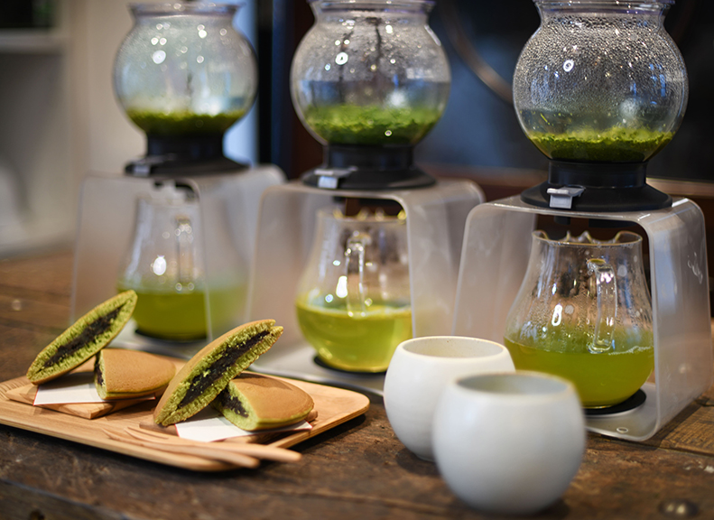 Make One-of-a-Kind Tea Utensils in the Edo Saryo Experience
