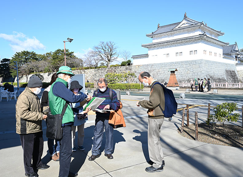Guided History Tour Through the Local Streets