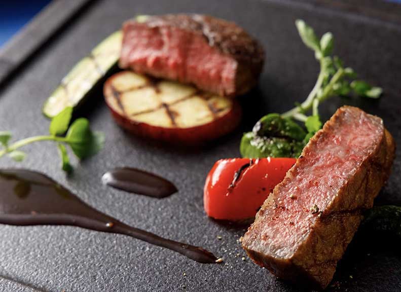 A Restaurant Showcasing Fresh, Locally Sourced Ingredients