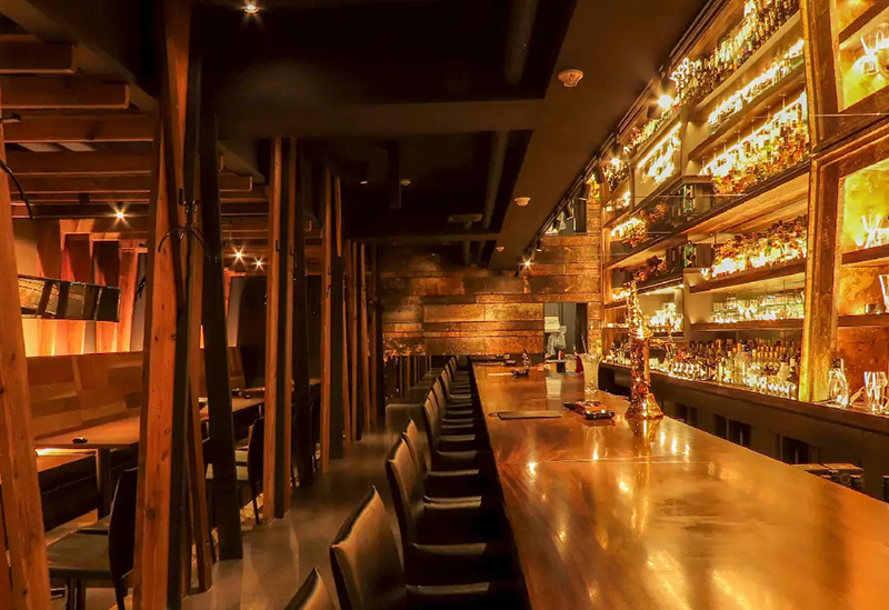 ROSA ROSSA DINING