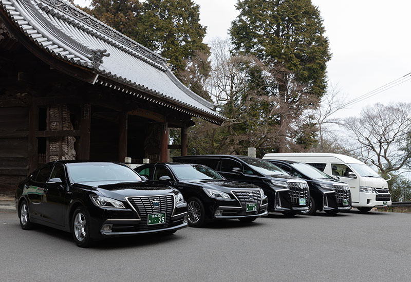 日新タクシー