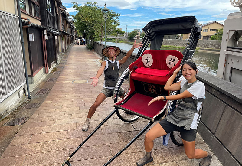 Kanazawa sightseeing rickshaw ~Romanya~