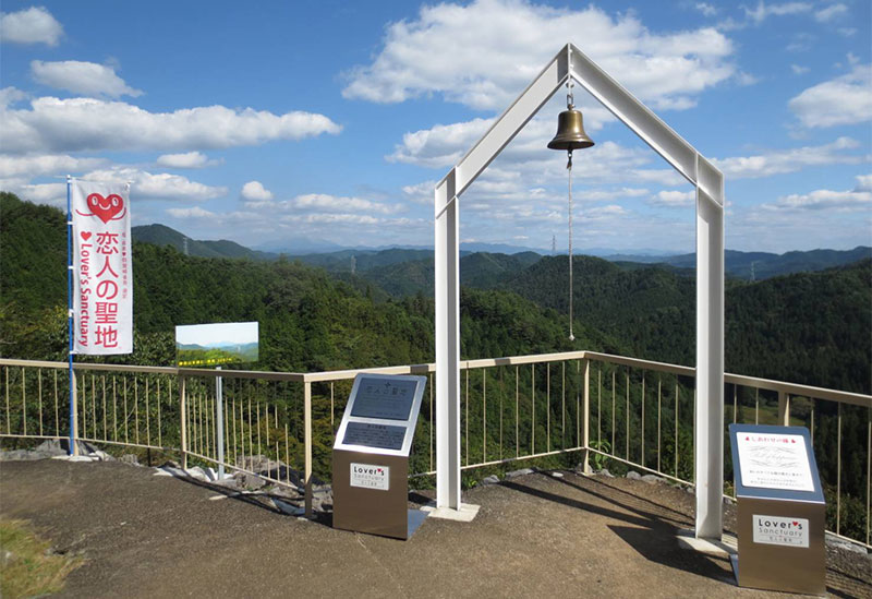 Miyama Cave, Gujohachiman