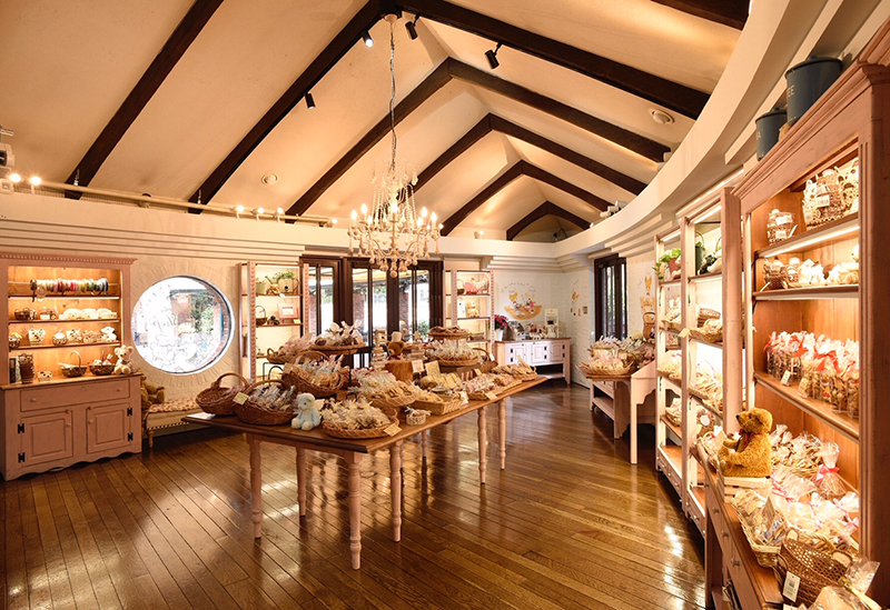 Izu Teddy Bear Museum