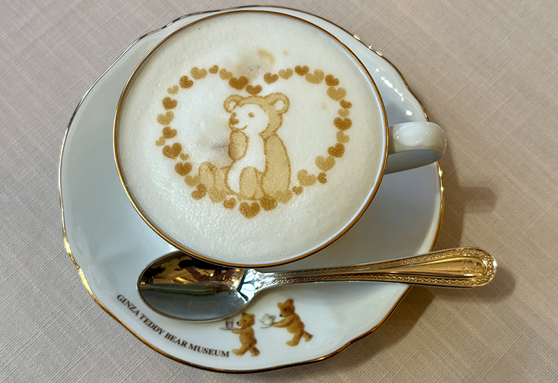 Izu Teddy Bear Museum