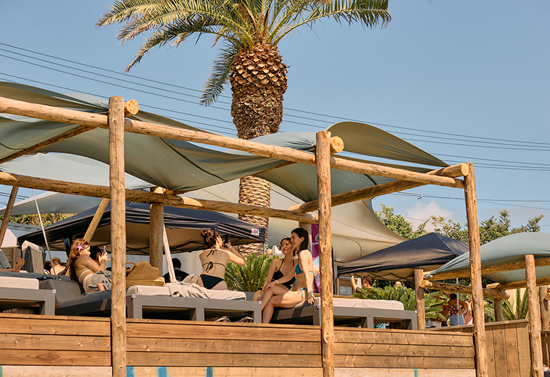 Motona Beach Club