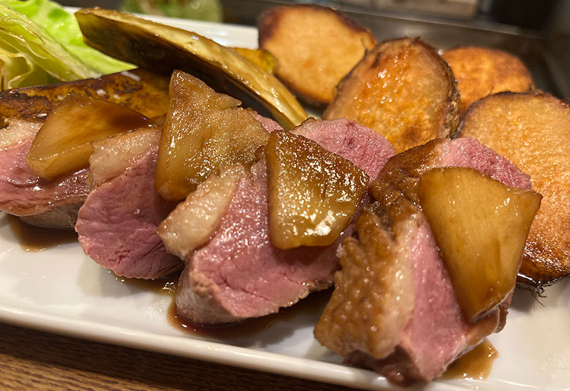 Meat Gastropub YAKUroku