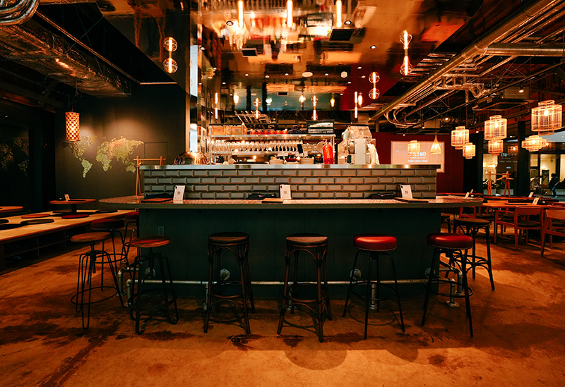 Mr. Gentleman ~Neo Japan Dining~ Yokohama