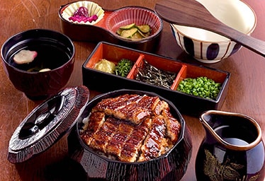 城崎うなぎ処 うな京／鰻と居酒屋 笑福、